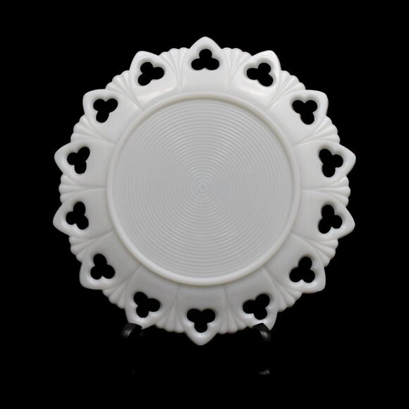 Vintage Kemple Milk Glass Serving Plate Dish Reticulated Edge Lace Edge 9.5 in - Picture 2 of 3
